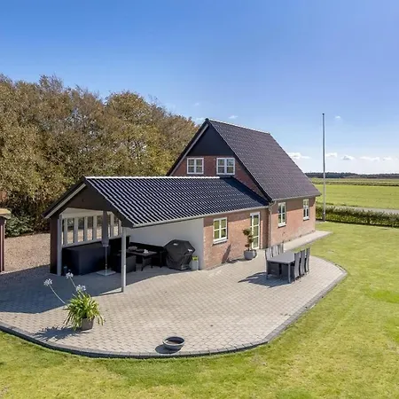 Vakantiehuis By The Wadden Sea Højer